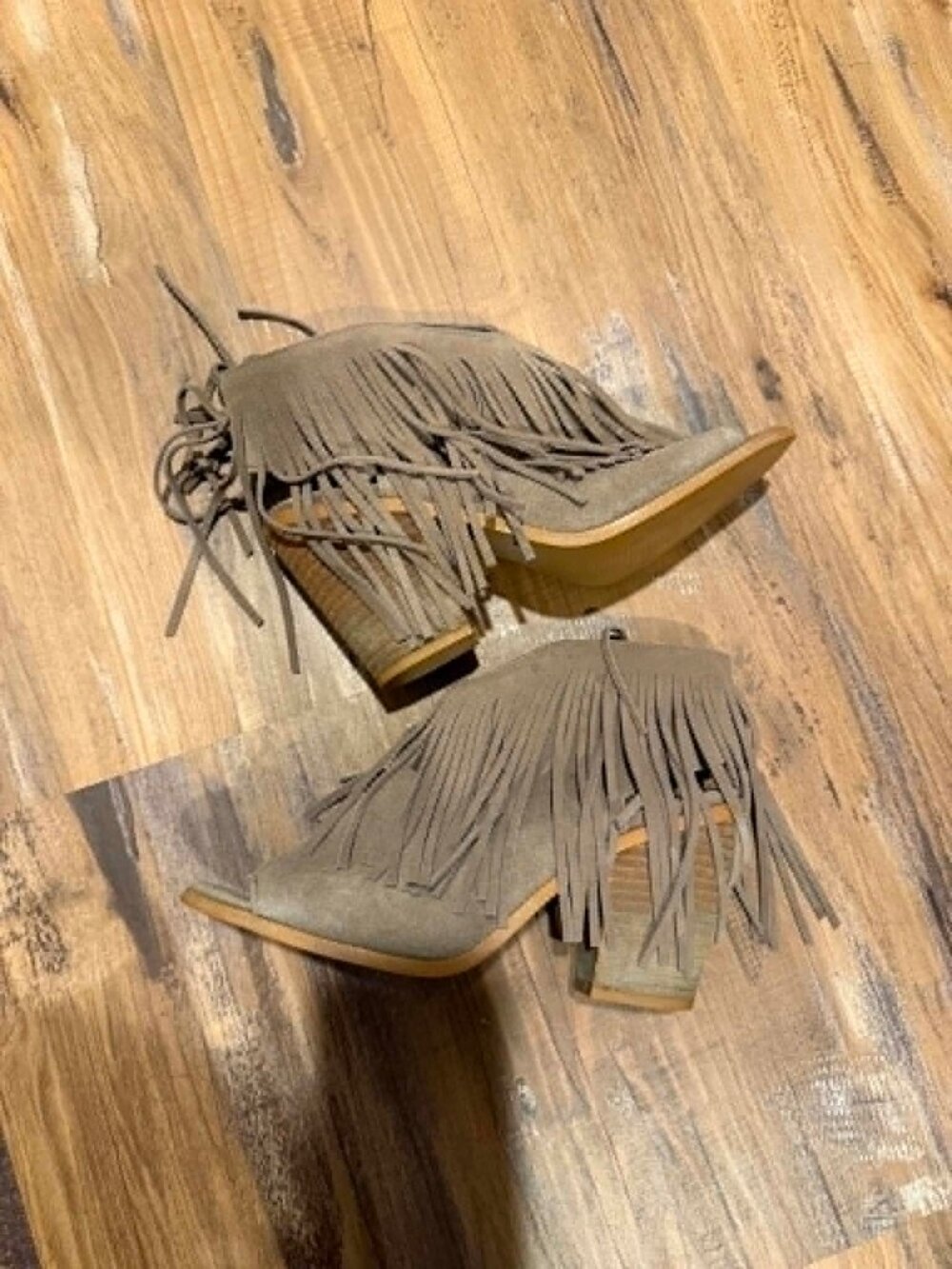 Steve Madden Rock It Fringe Booties Size 8